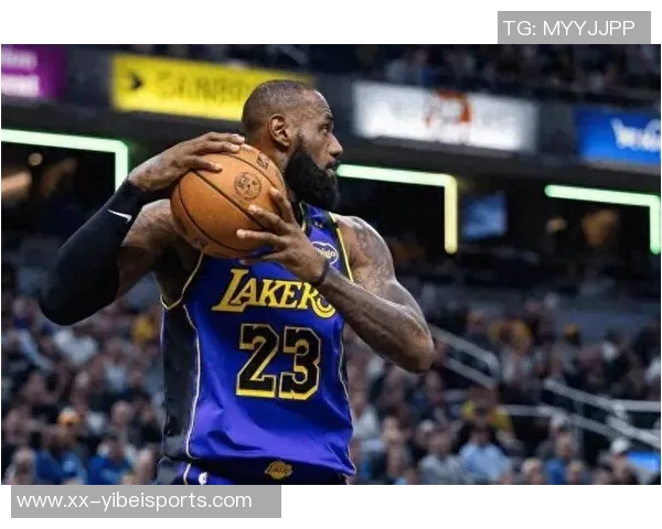 詹姆斯若不退役或将降薪留队湖人引发热议 詹姆斯若不退役或将降薪留队湖人引发热议