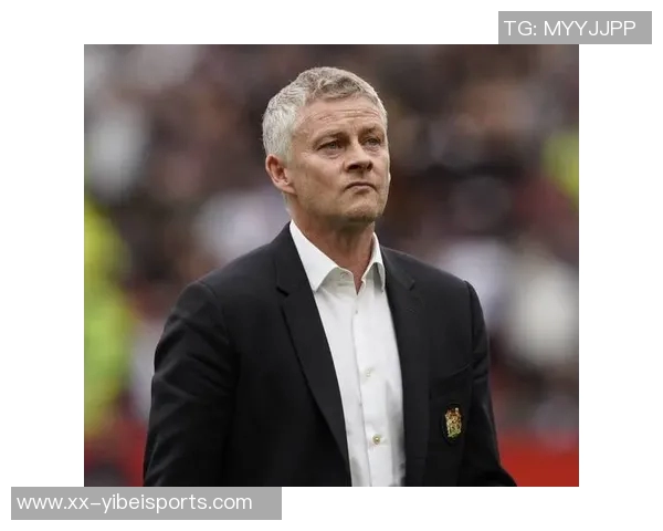 索尔斯克亚现身柴郡引发猜测或将重返曼联担任临时主帅